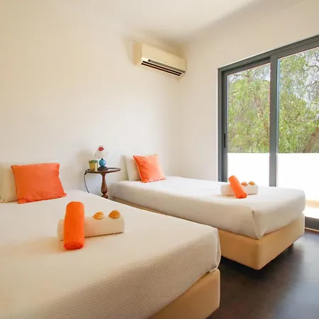 Phi Phi - Com Piscina Privada Em Vilamoura *
